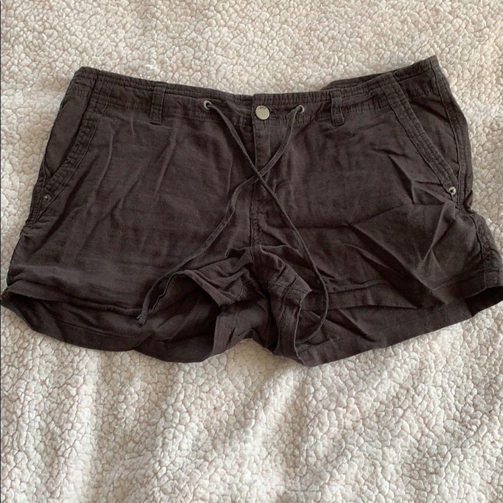 Linen shorts